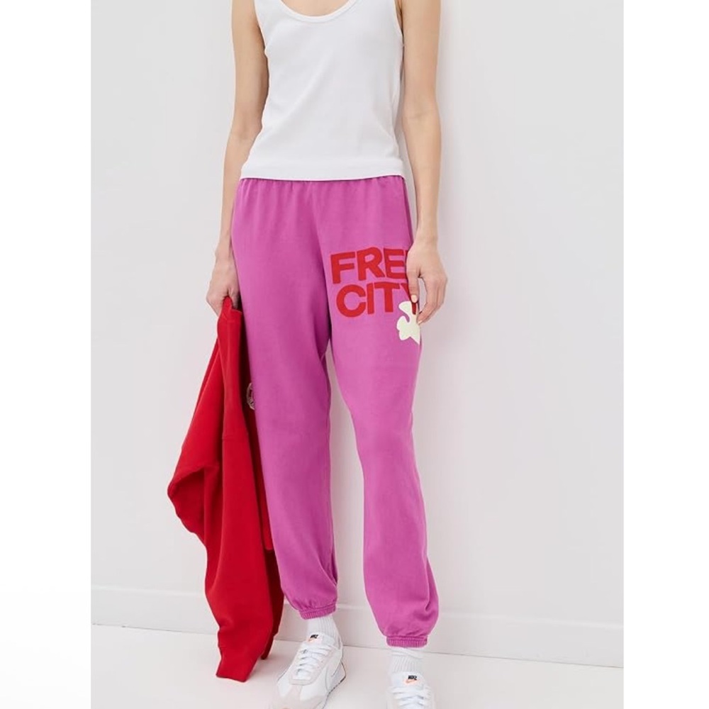 FreeCity Pink Sweatpants Size L NWT